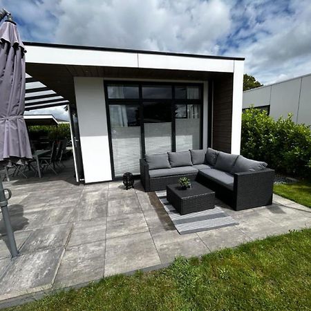 Ferienhaus / Chalet / Bungalow Am See, Holland, Niederlande, Lathum 외부 사진