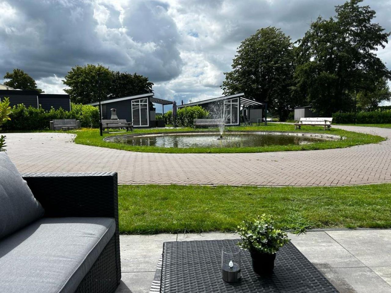 Ferienhaus / Chalet / Bungalow Am See, Holland, Niederlande, Lathum 외부 사진
